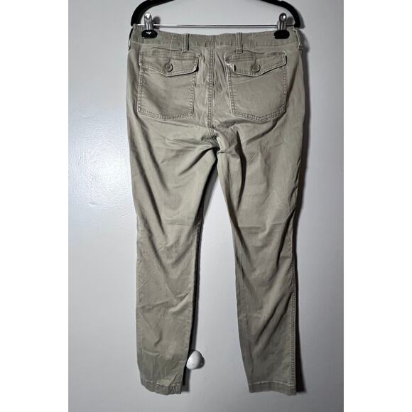 Cabi Women’s 8 Utility Chino Pants Khaki Straight Leg Cargo Pockets 30 Inseam - Picture 2 of 8